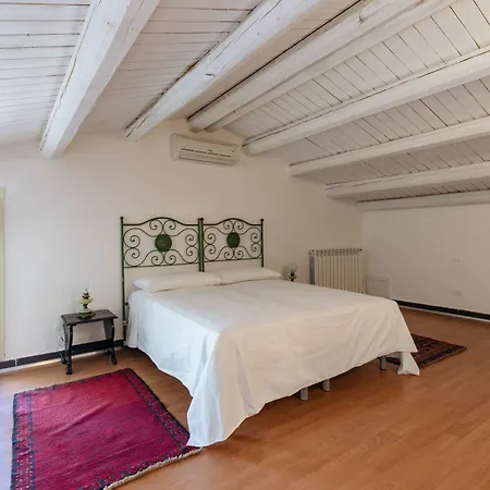Апартаменты Sant'elia Prestige With Balcony