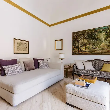 Sant'elia Prestige With Balcony Апартаменты *