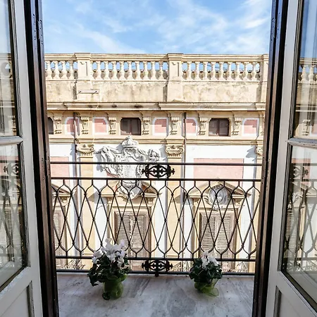 Апартаменты Sant'elia Prestige With Balcony Палермо