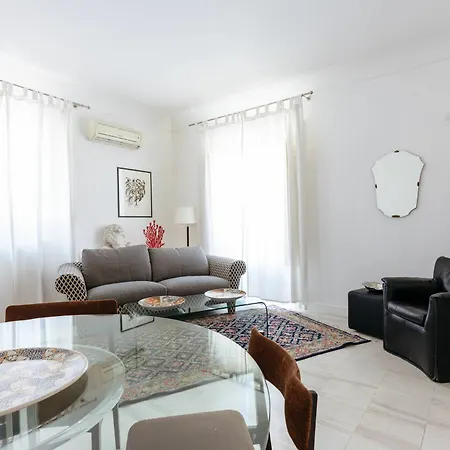 Апартаменты Sant'elia Prestige With Balcony
